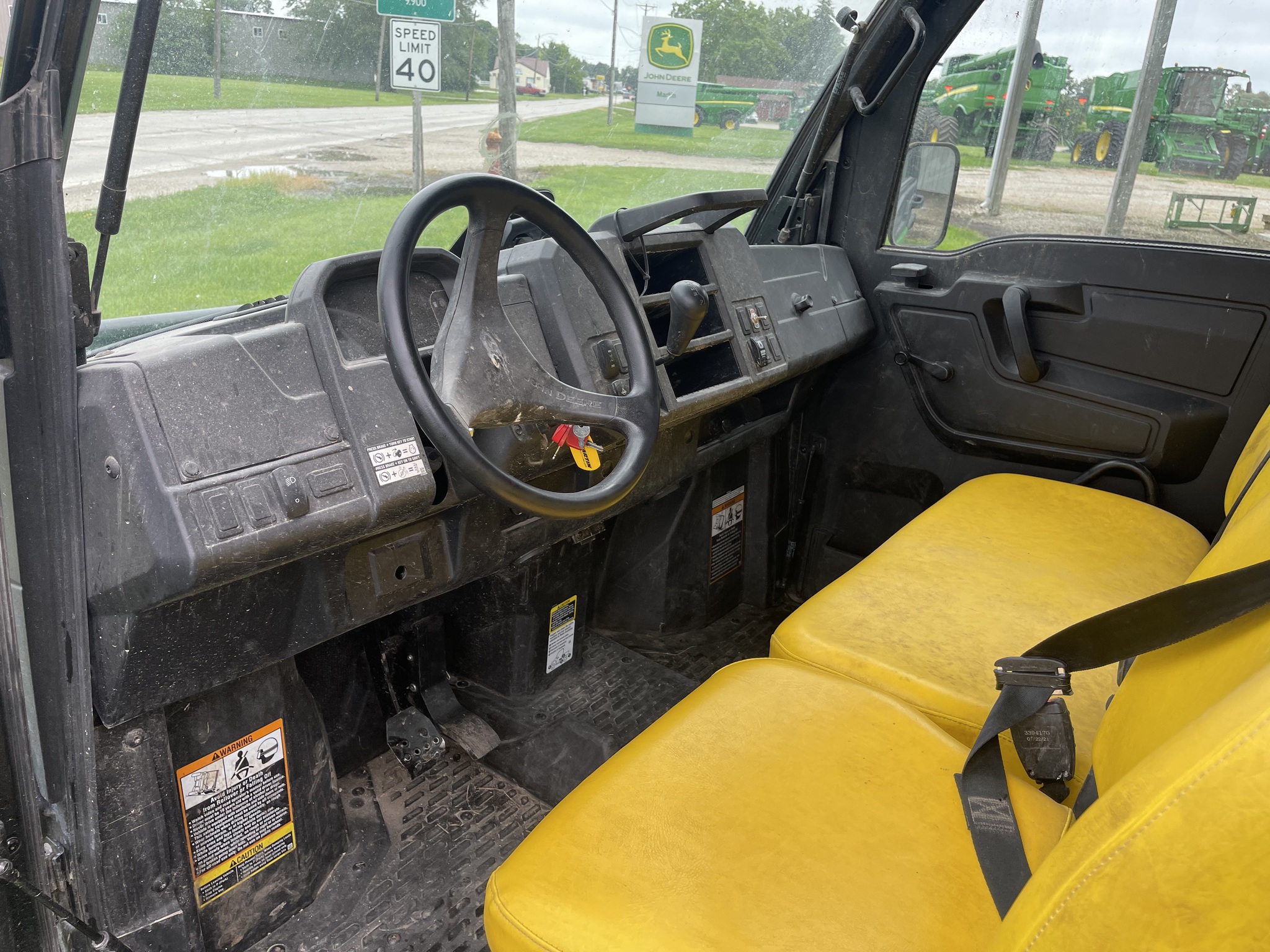  2021 John Deere XUV 835M at Heritage Tractor in Roanoke, IL
