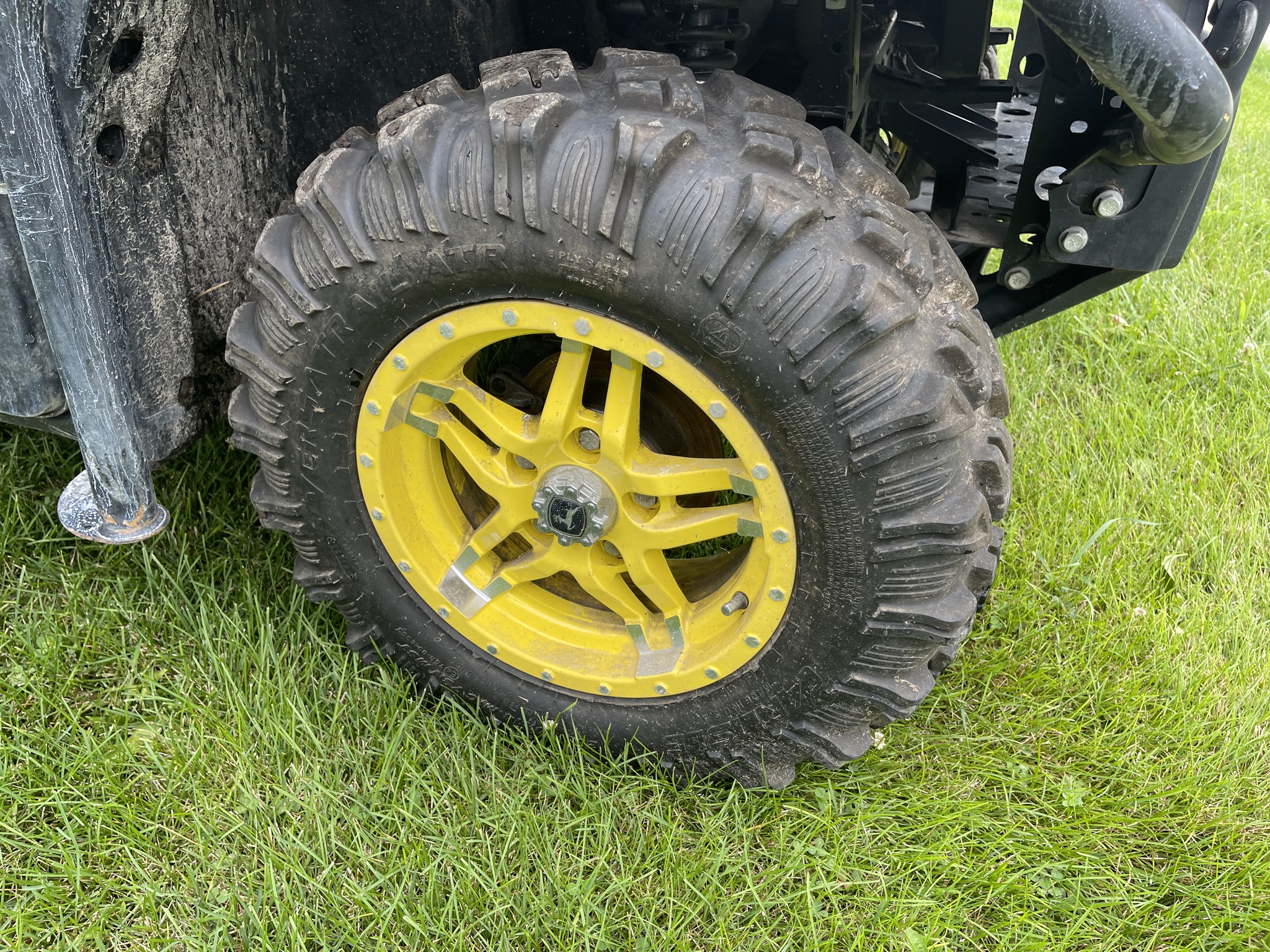 2021 John Deere XUV 835M at Heritage Tractor in Roanoke, IL