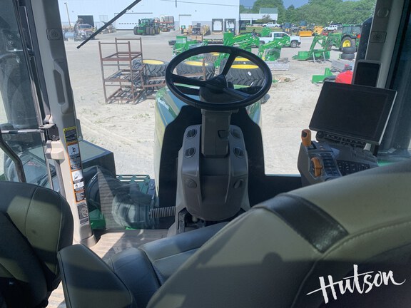 Photo of 2023 John Deere 9RX 490