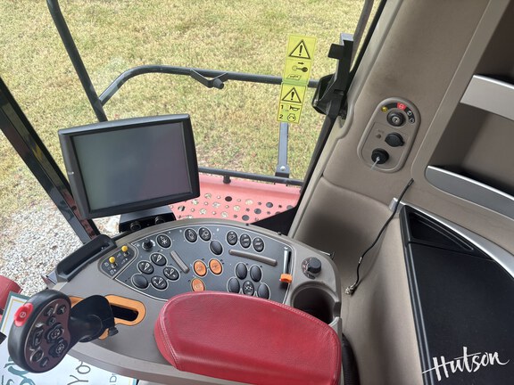 Photo of 2018 Case IH 8240