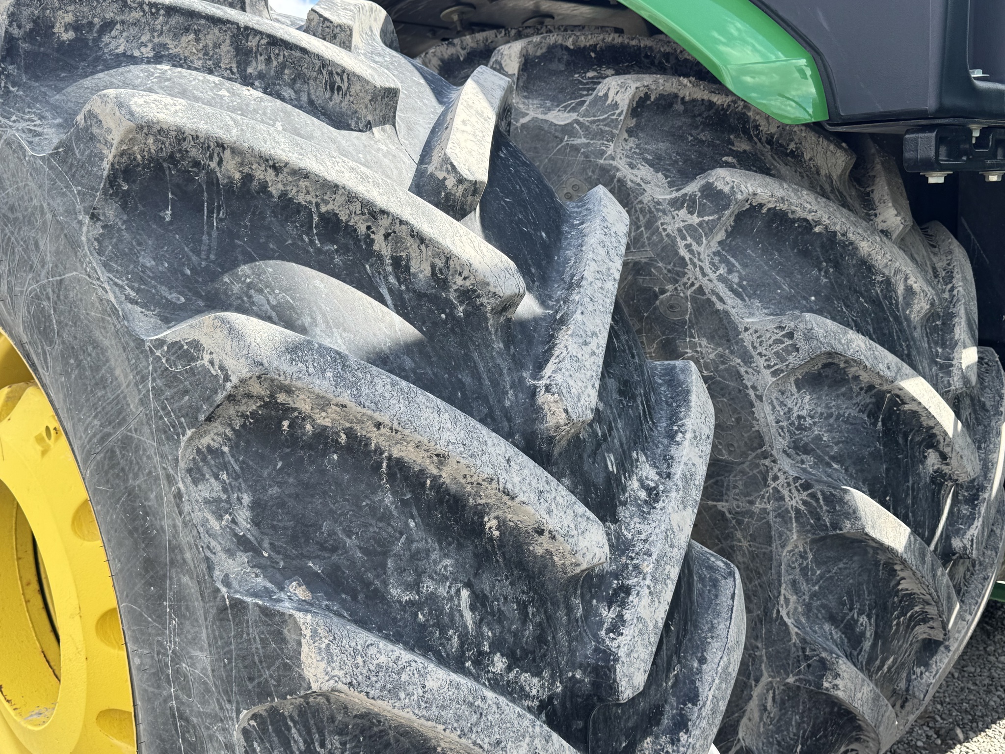 2017 John Deere 9570R Image 7