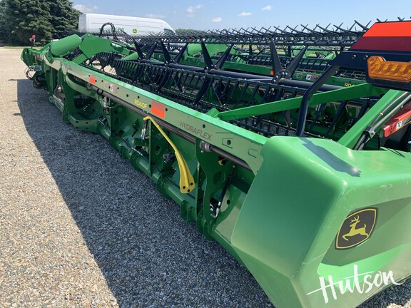 Photo of 2024 John Deere RD40F