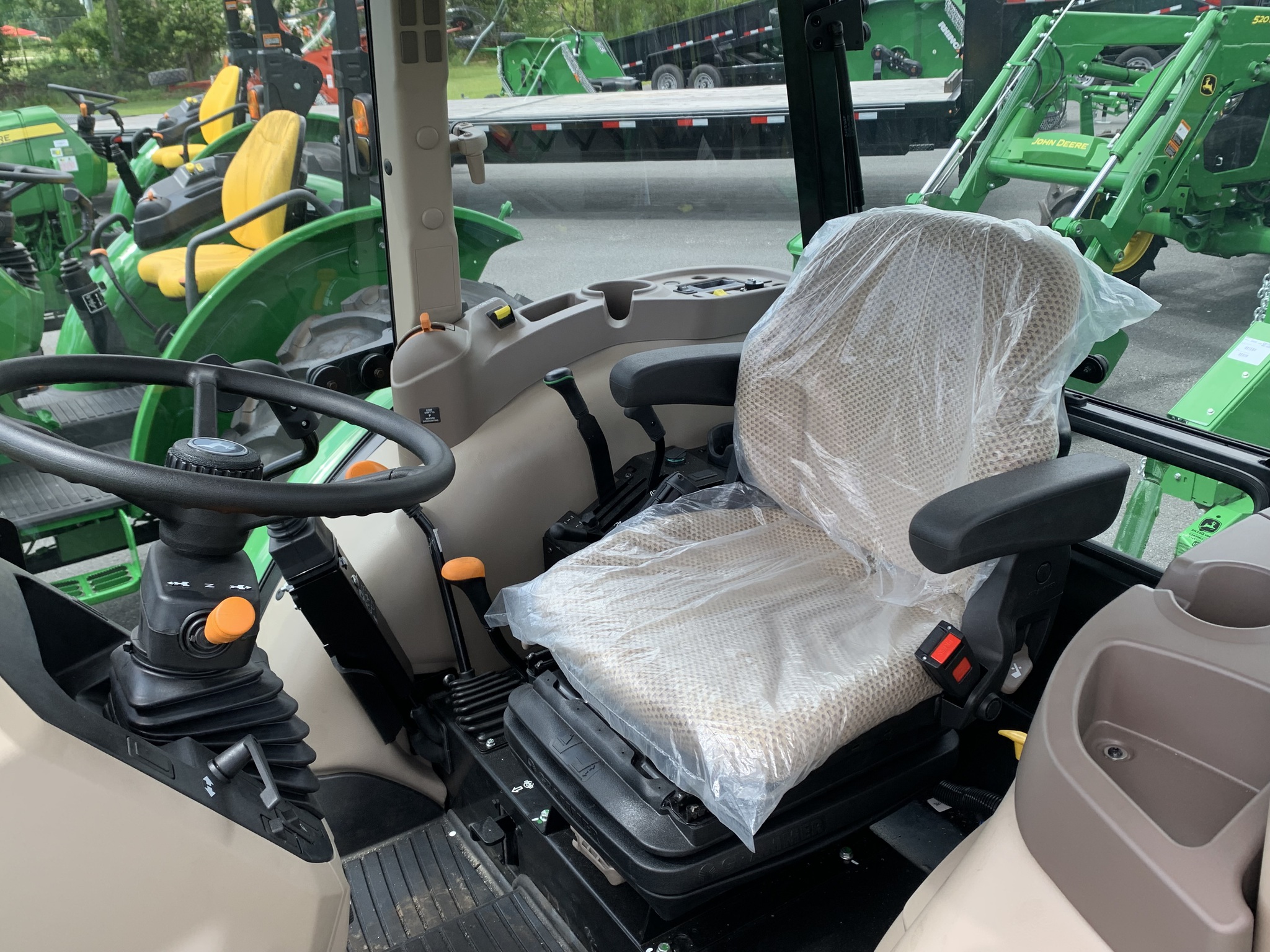 2024 John Deere 5060E Image 5