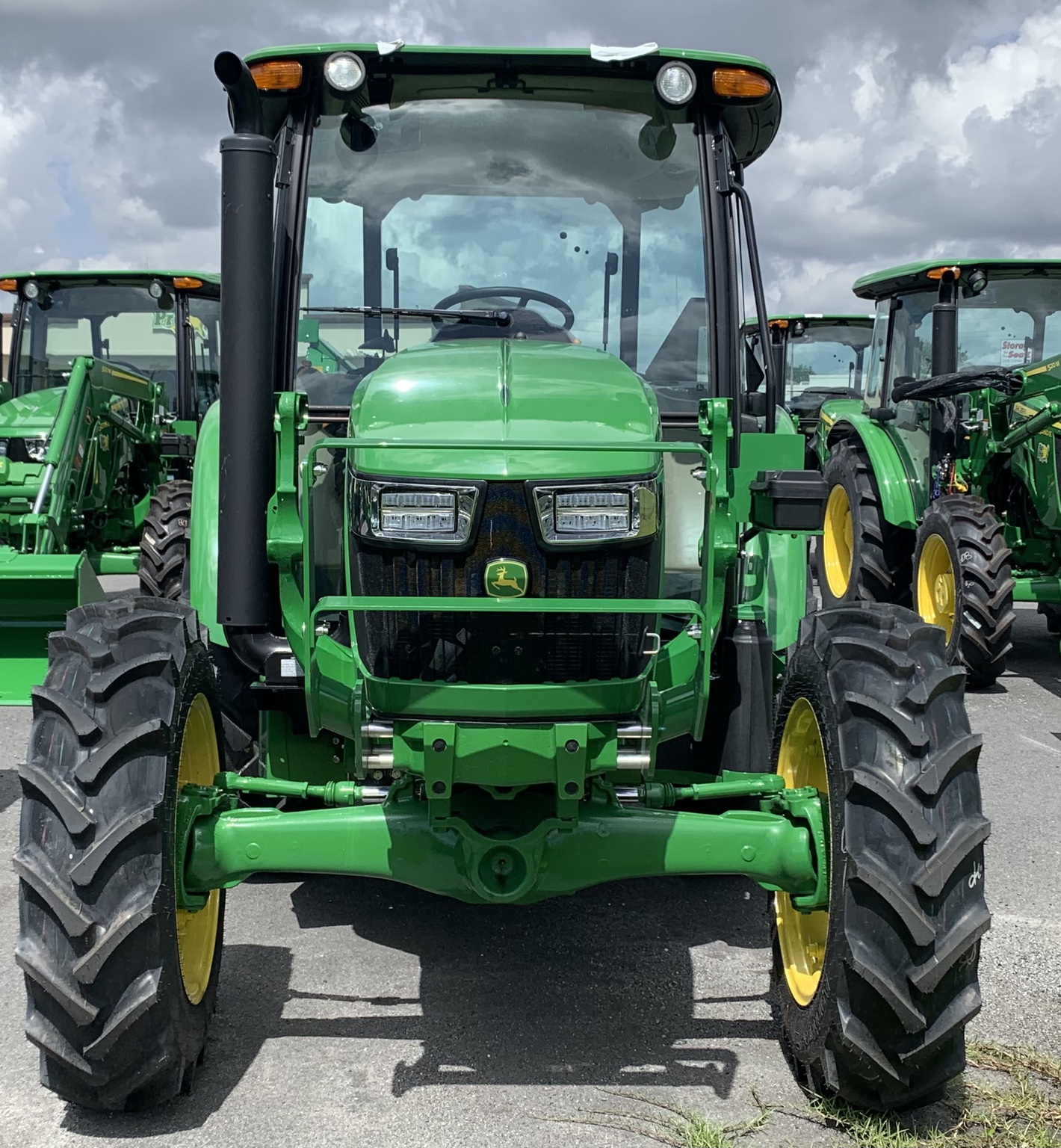 2024 John Deere 5060E Image 1