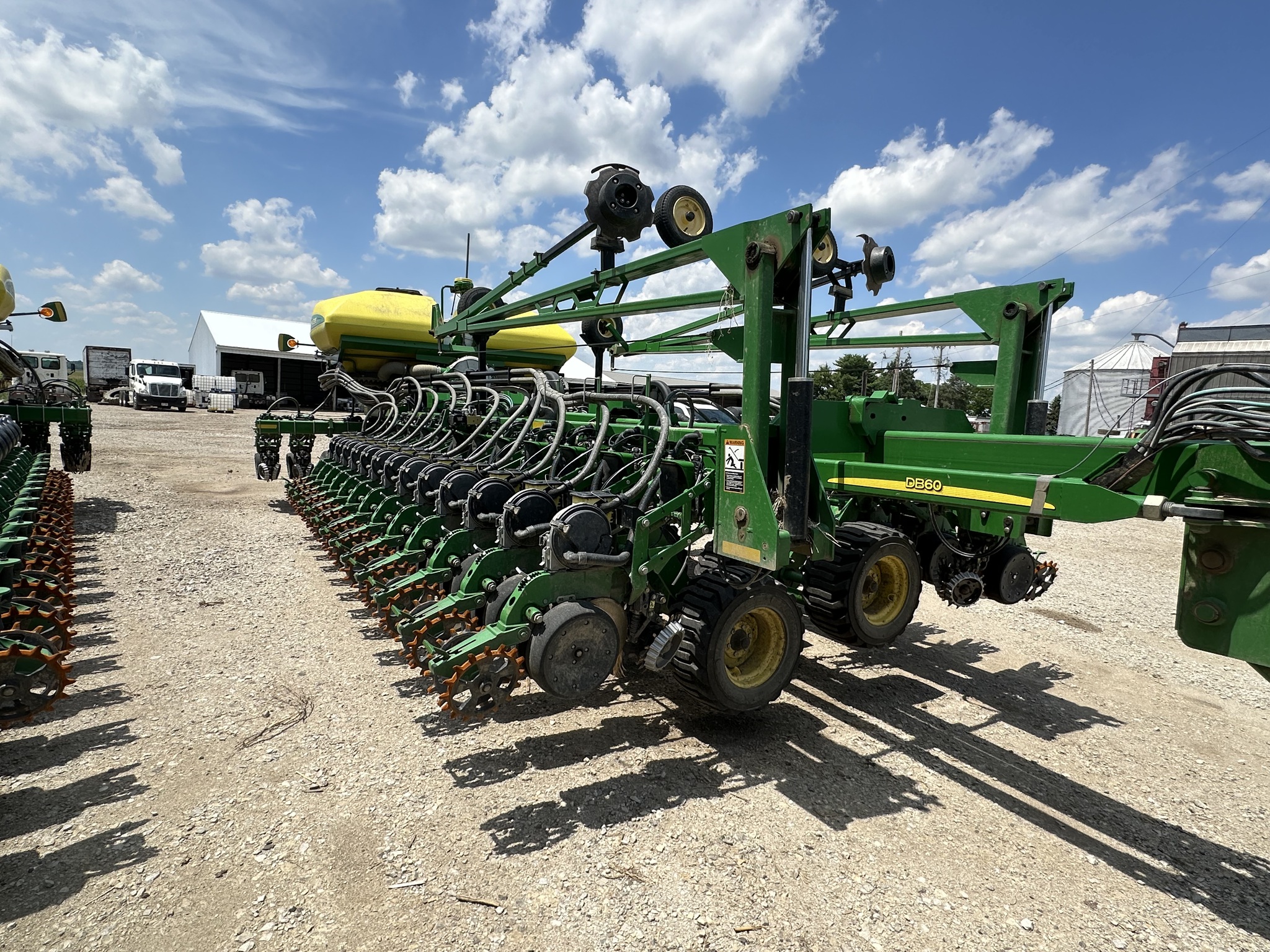 2014 John Deere DB60 Image 4