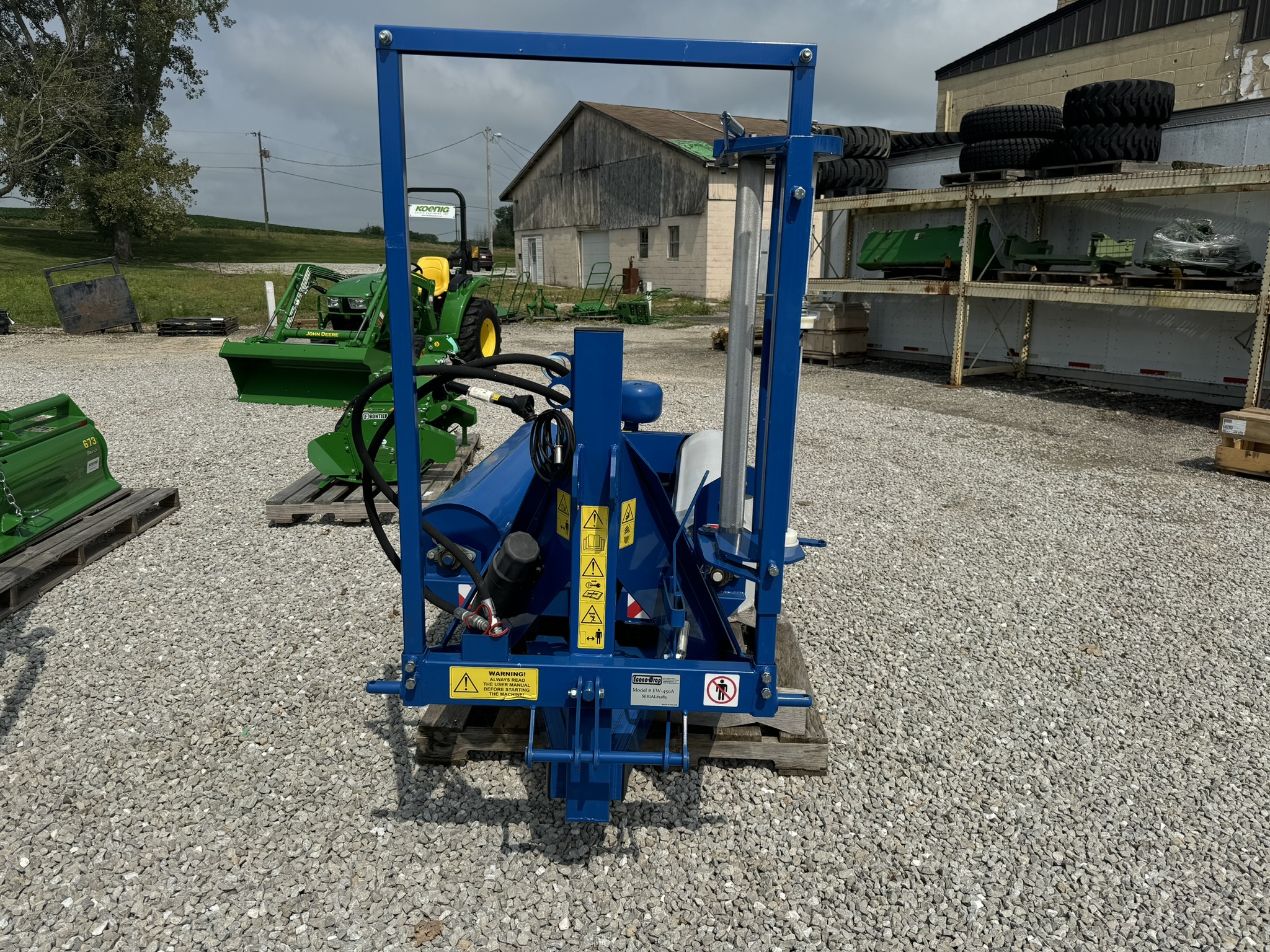 Used 2022 Econo Wrap EW-450A Bale Wrappers at Koenig Equipment in Oxford, OH - PhotoXL3