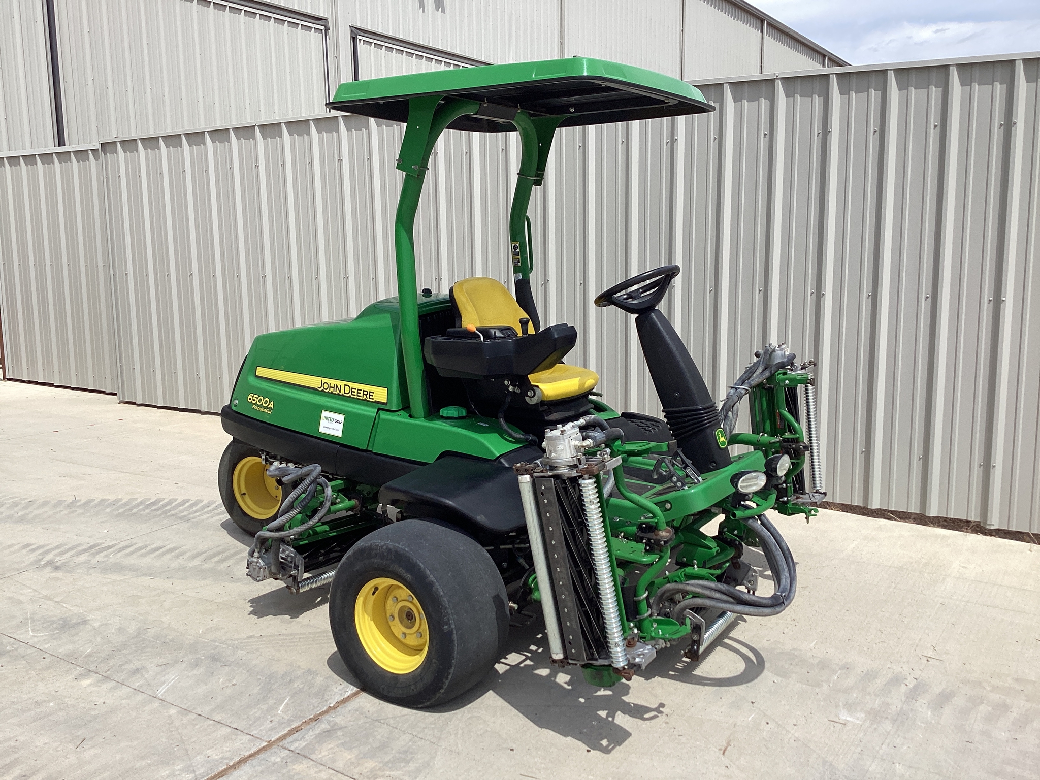 2021 John Deere 6500A Image 9