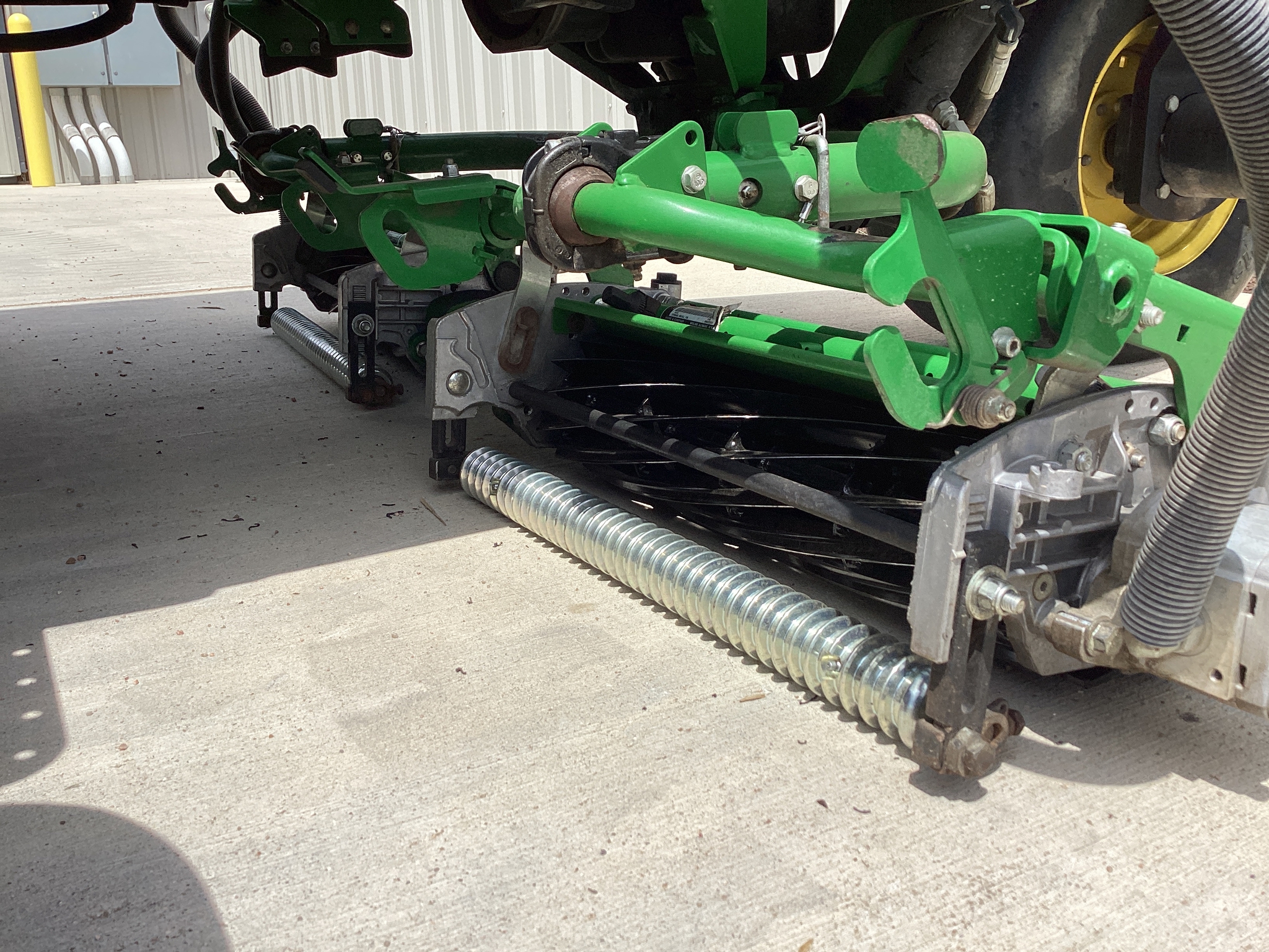 2021 John Deere 6500A Image 18