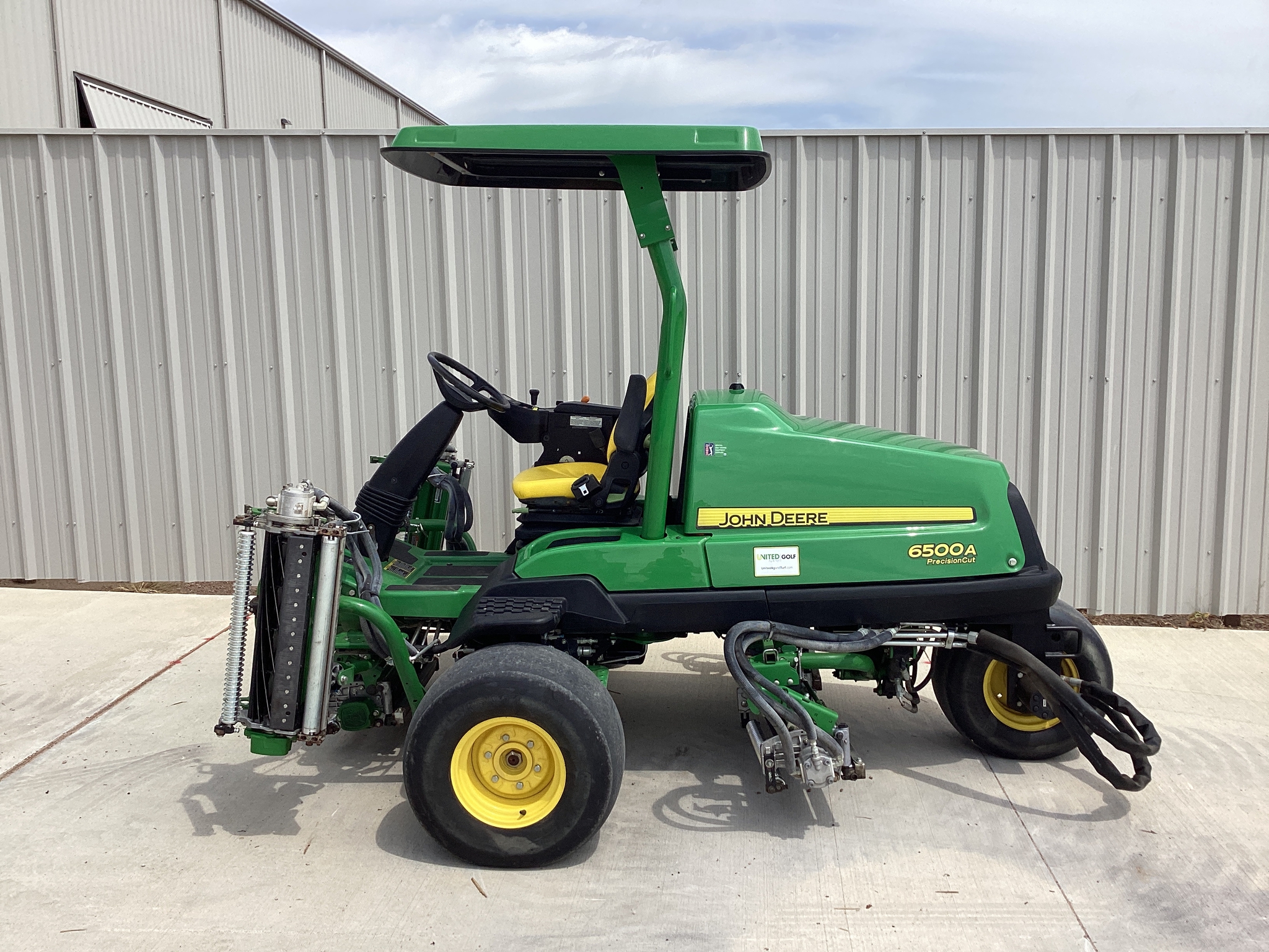 2021 John Deere 6500A Image 1