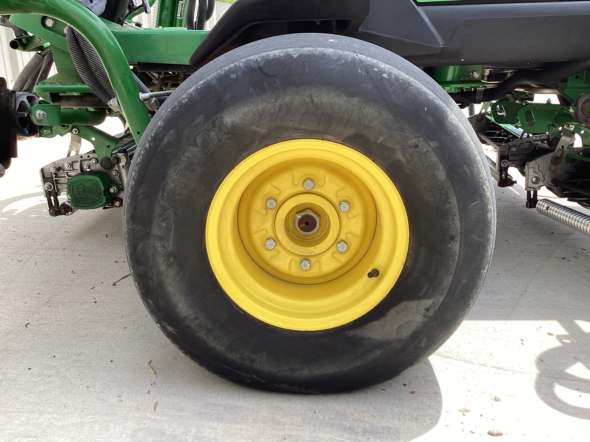 2021 John Deere 6500A Image 22