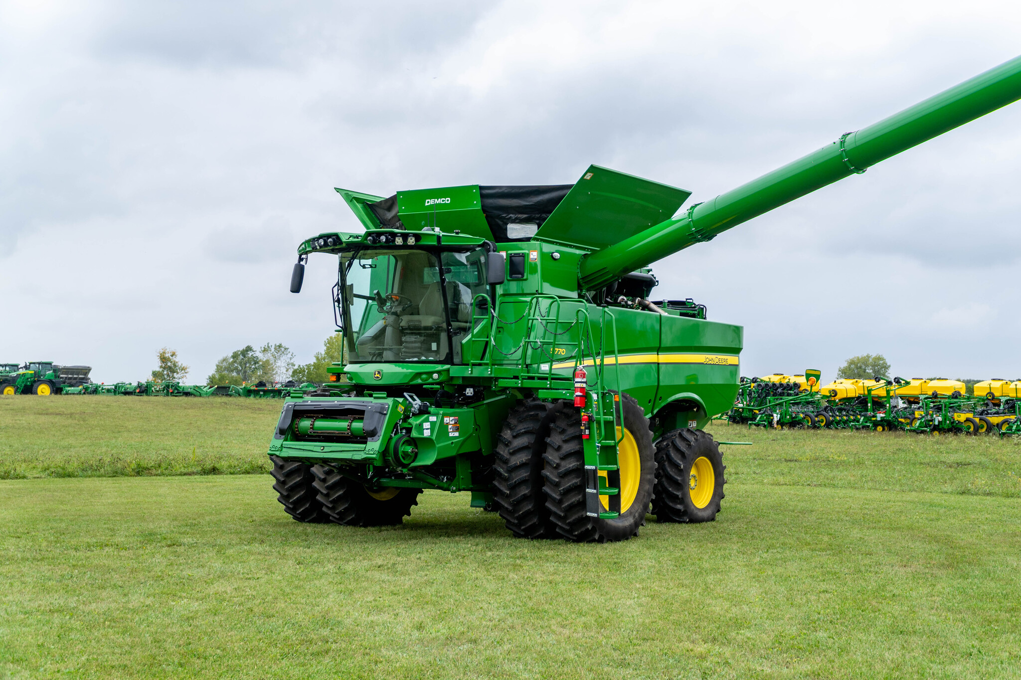 Used 2024 John Deere S770 Combines at Koenig Equipment in Anna, OH - PhotoXL0