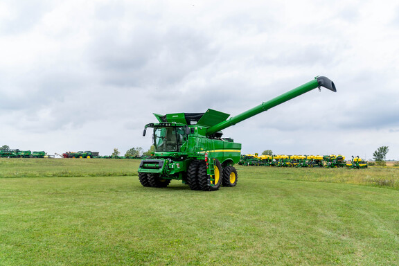 Used 2024 John Deere S770 Combines at Koenig Equipment in Anna, OH - Photo1