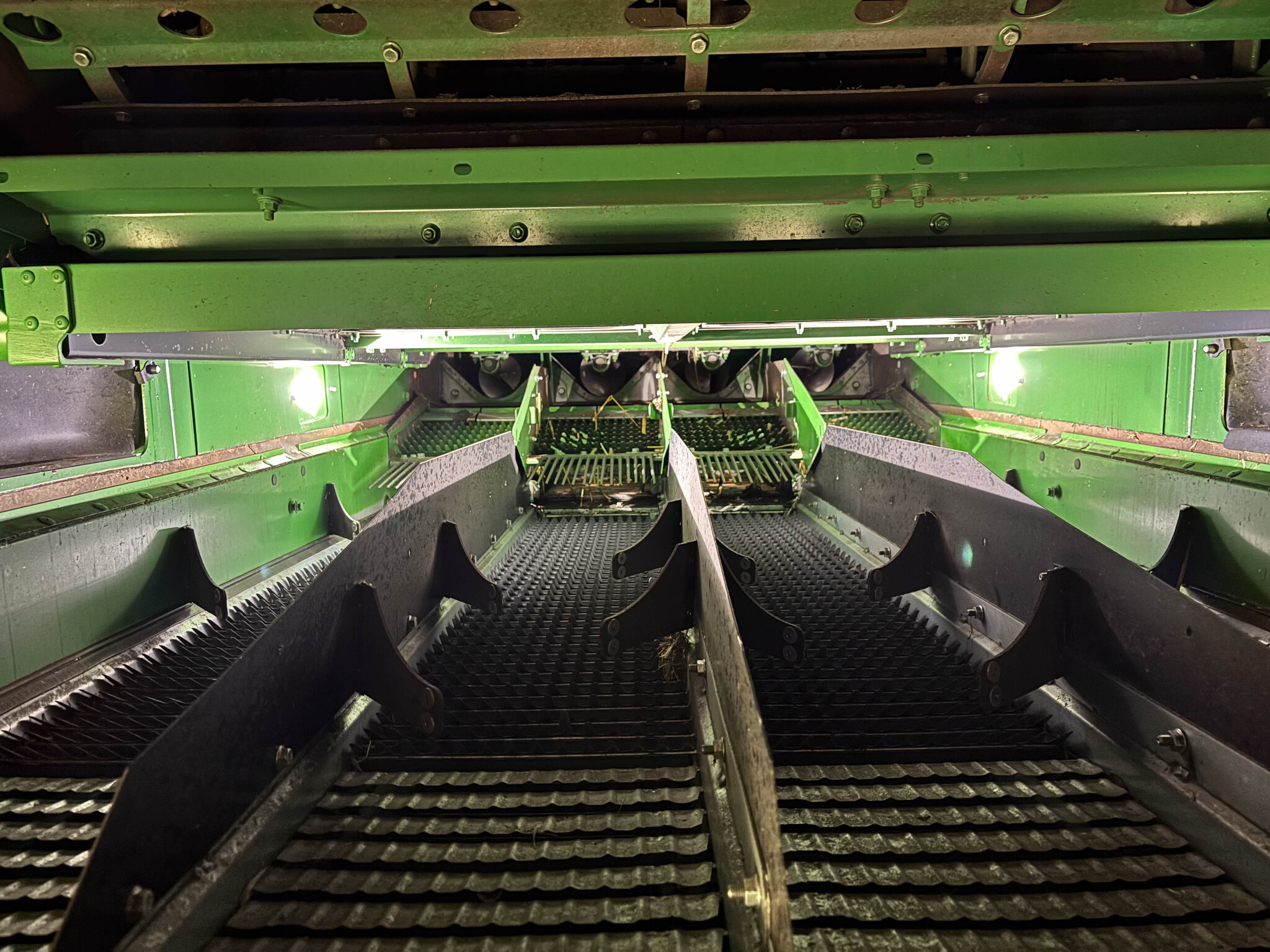 Used 2024 John Deere S770 Combines at Koenig Equipment in Anna, OH - PhotoXL28