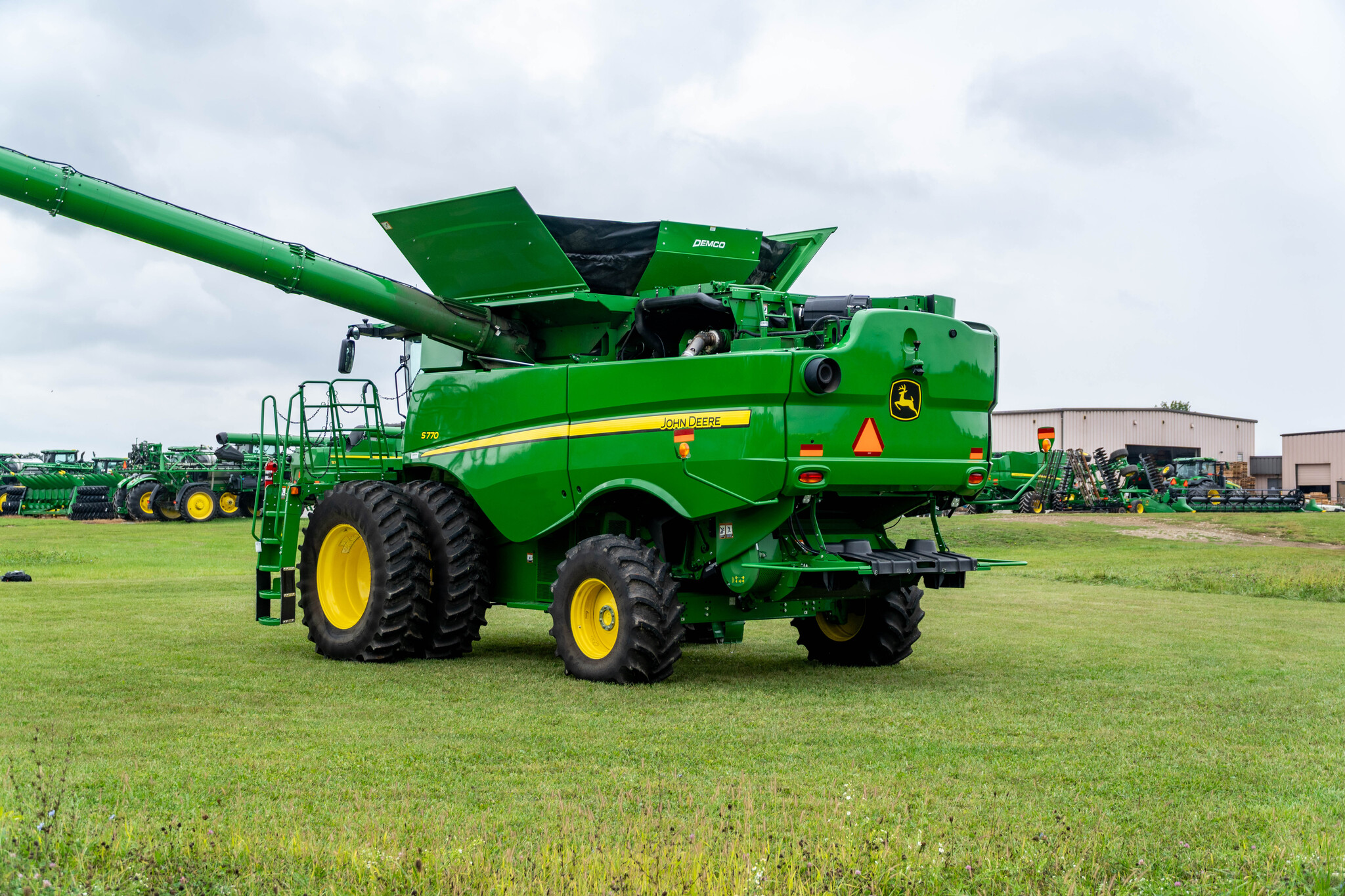 Used 2024 John Deere S770 Combines at Koenig Equipment in Anna, OH - PhotoXL3