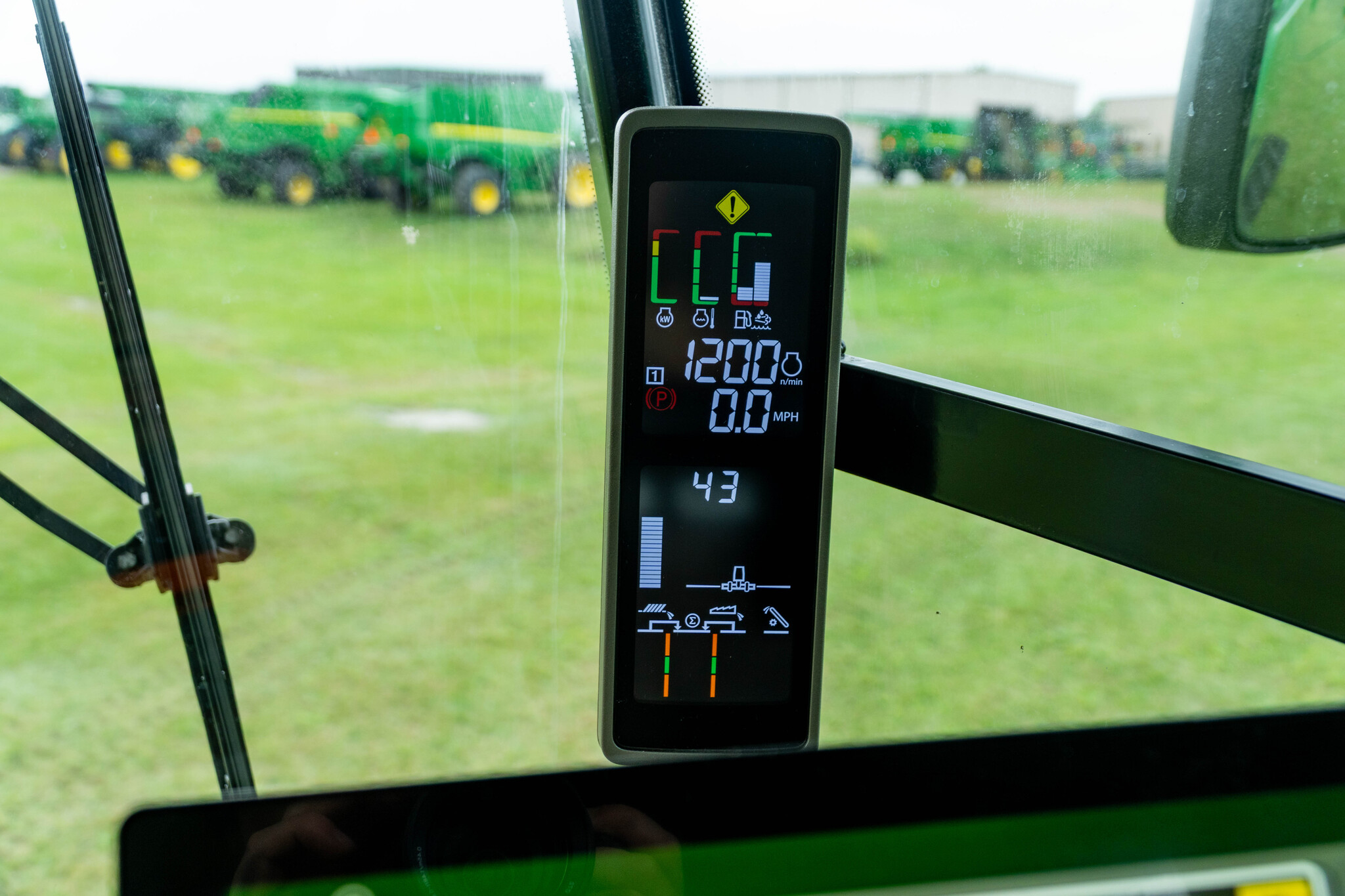 Used 2024 John Deere S770 Combines at Koenig Equipment in Anna, OH - PhotoXL41