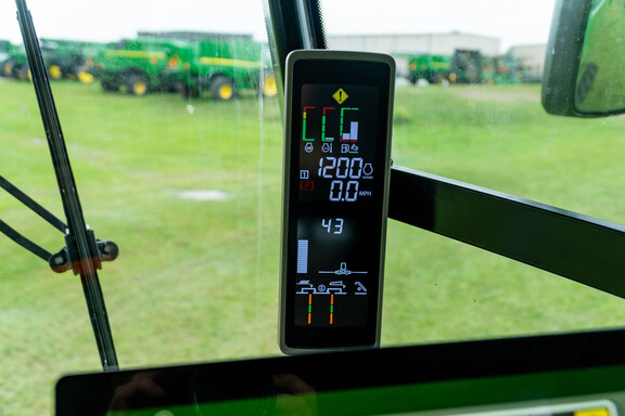 Used 2024 John Deere S770 Combines at Koenig Equipment in Anna, OH - Photo41