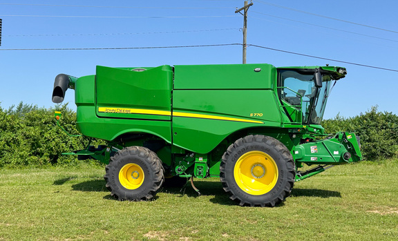 2023 John-Deere S770