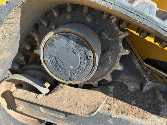 2020 John Deere 333G (2nd thumbnail)