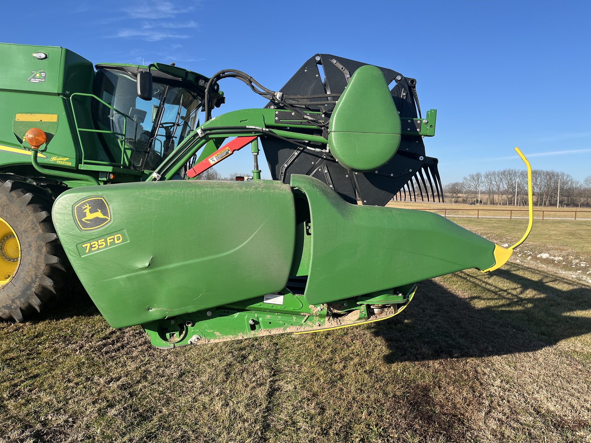  2020 John Deere 735FD at Heritage Tractor in Clinton, MO