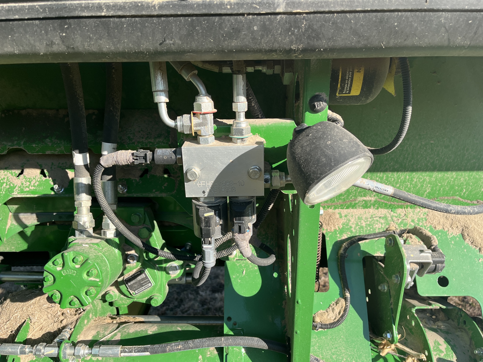  2020 John Deere 735FD at Heritage Tractor in Clinton, MO
