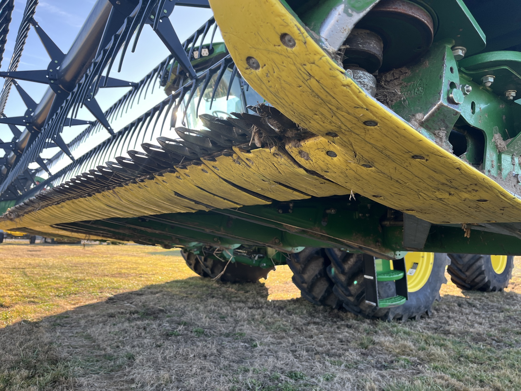 2020 John Deere 735FD at Heritage Tractor in Clinton, MO