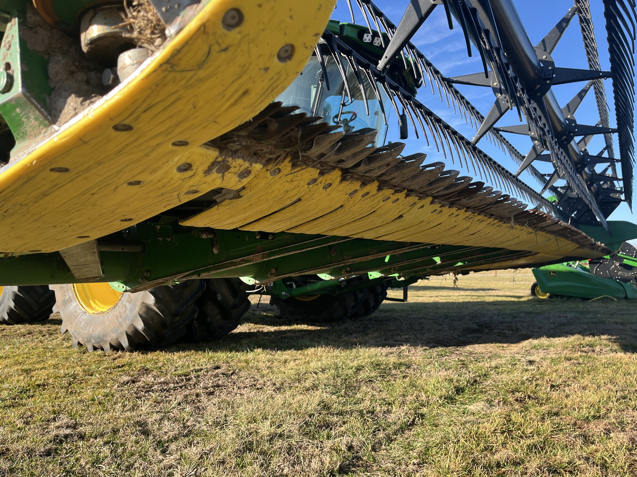  2020 John Deere 735FD at Heritage Tractor in Clinton, MO