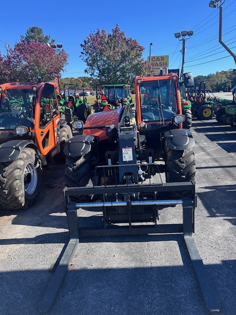 2024 JLG AG832 Image 7