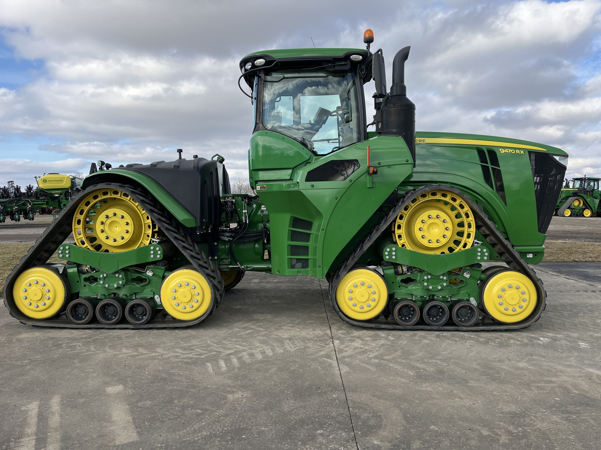 Used 2020 John Deere 9470RX Track Tractors at Koenig Equipment in Greenfield, IN - PhotoXL5