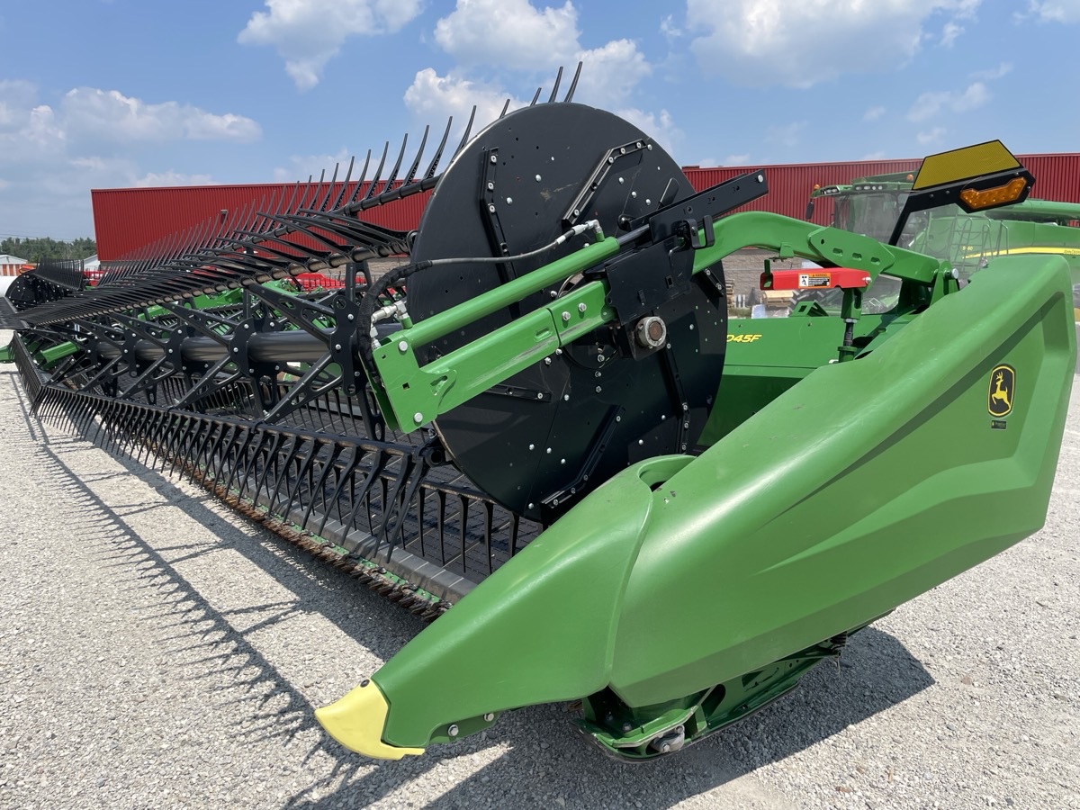 2023 John Deere HD45F Image 2