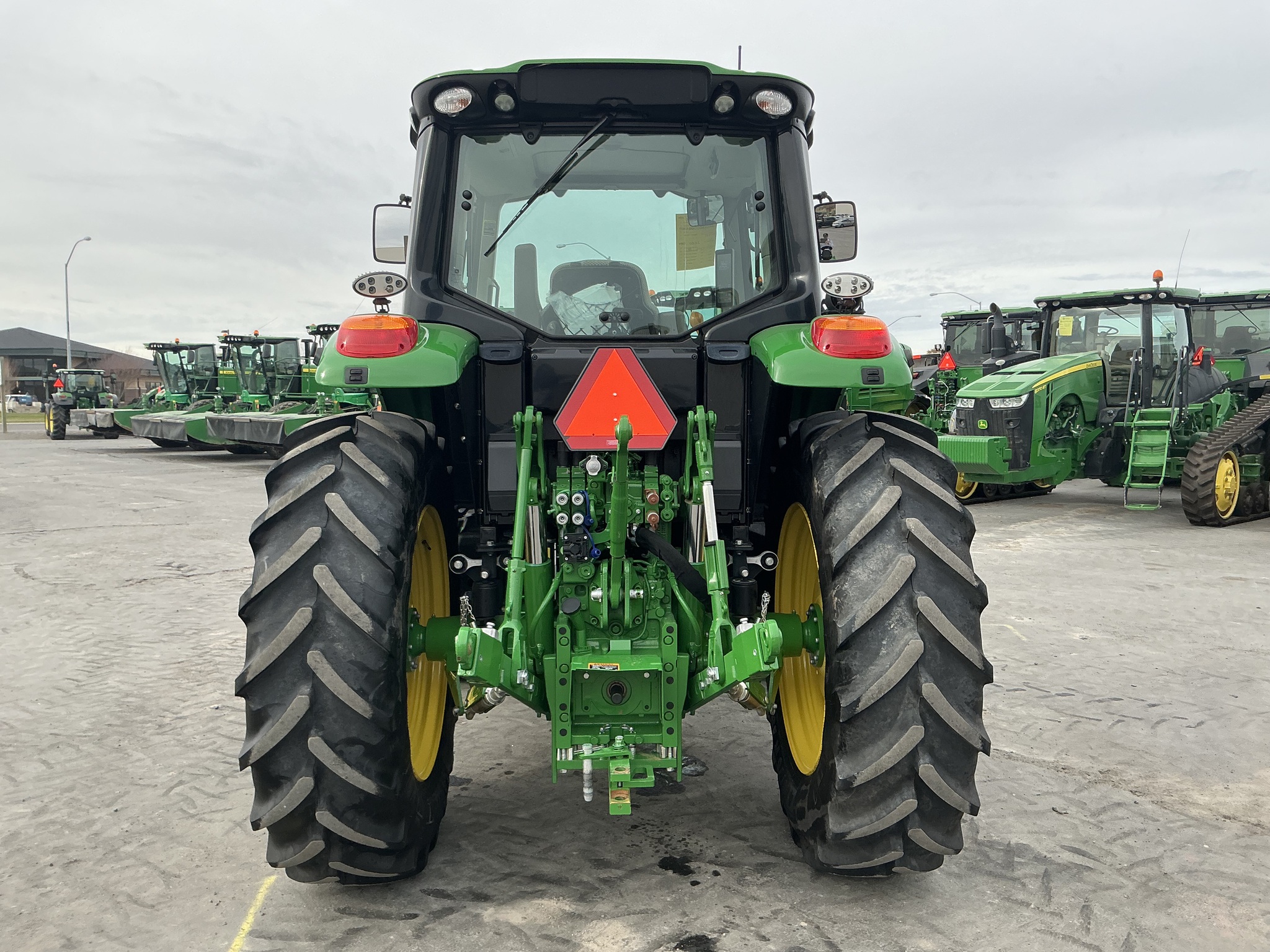 2024 John Deere 6130M Image 7