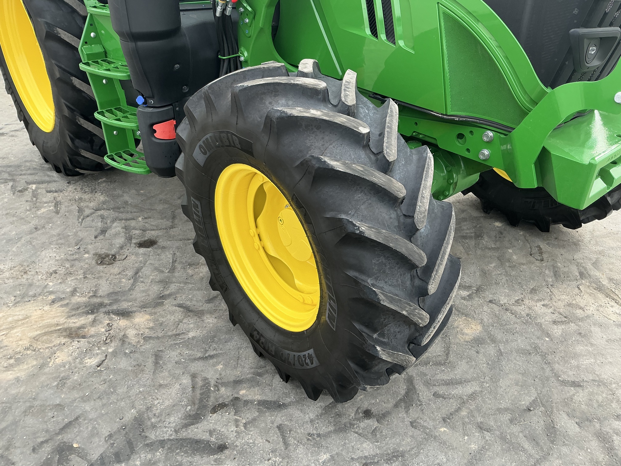2024 John Deere 6130M Image 11