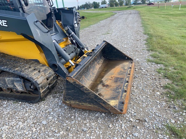 2023 John Deere 333G Image 13