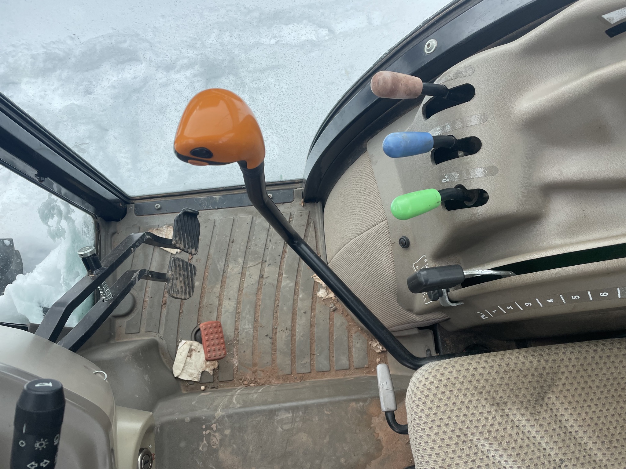 2017 John Deere 5090GN Image 12