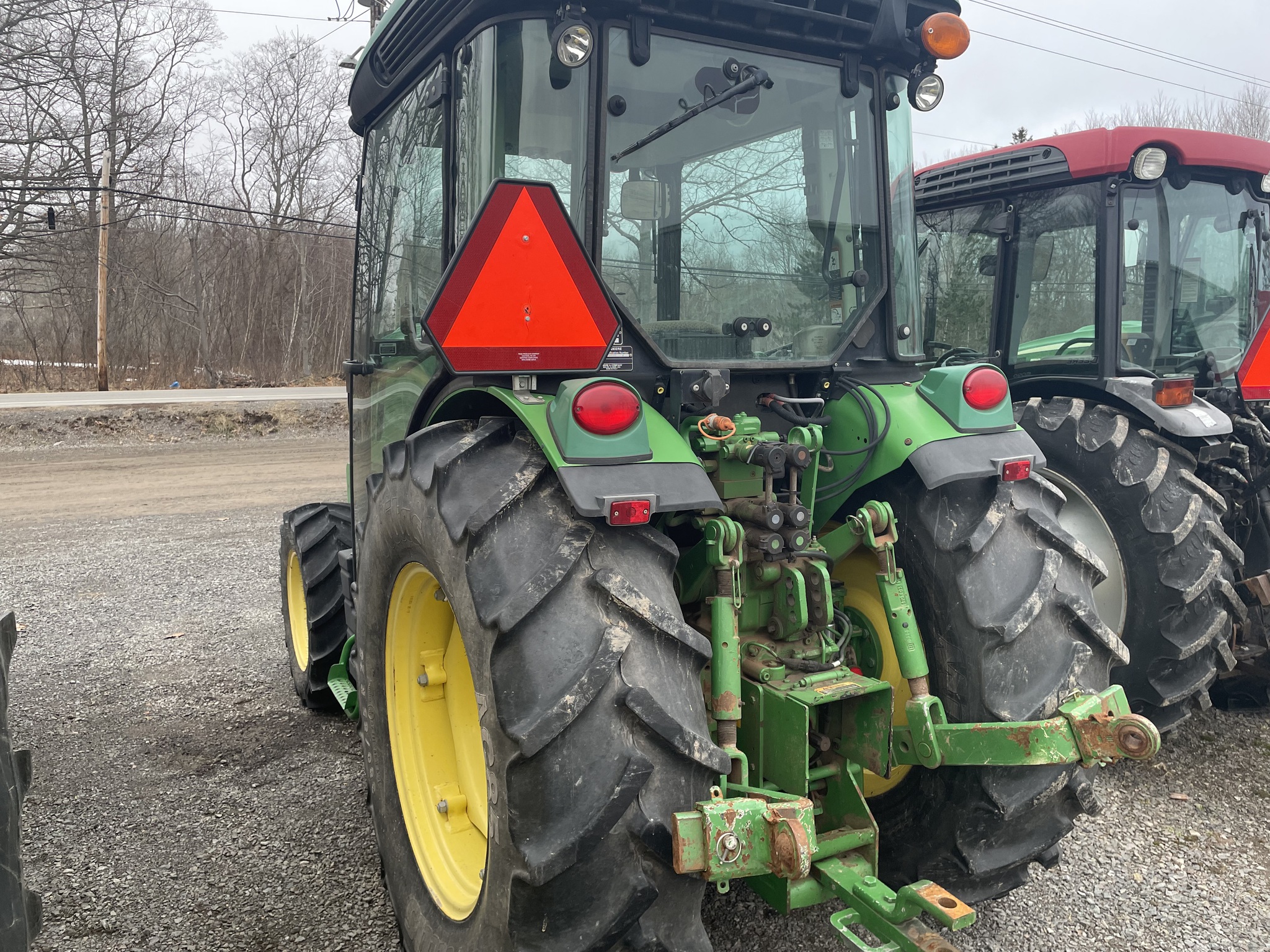 2017 John Deere 5090GN Image 3