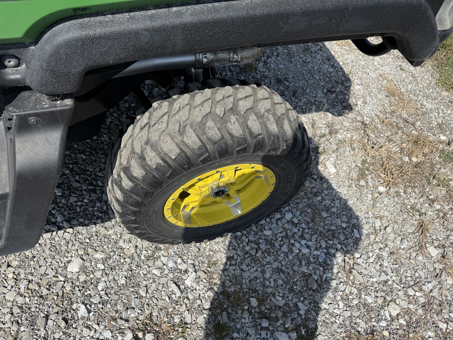  2022 John Deere XUV 835M at Heritage Tractor in Carthage, IL