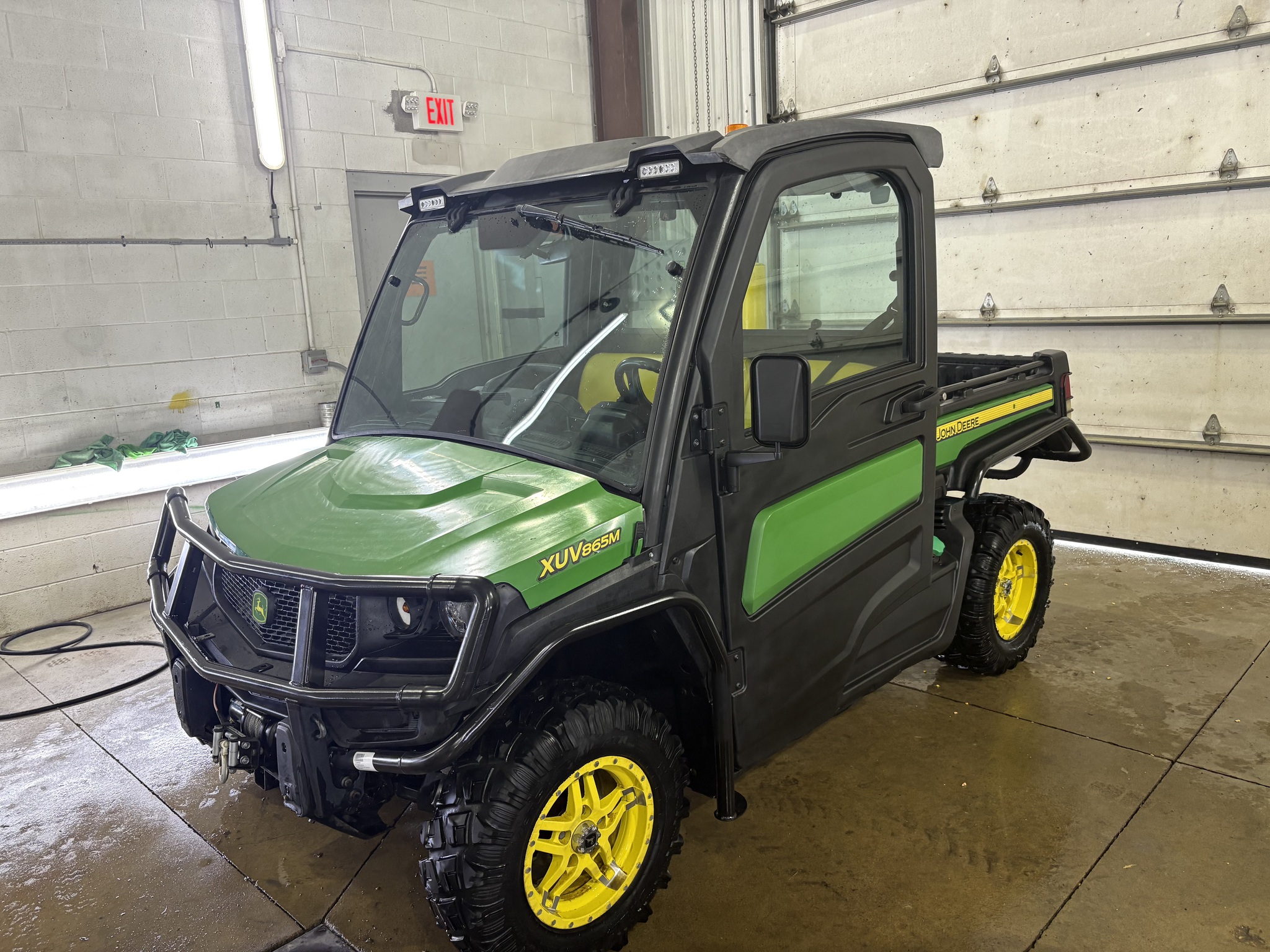2018 John Deere XUV 865M Image 1