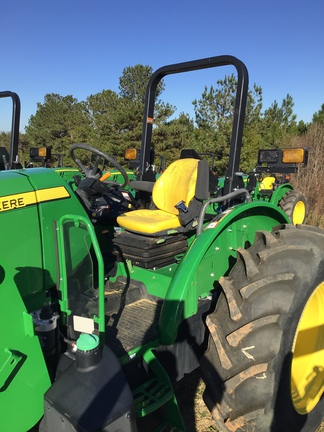 2023 John Deere 5090EL Photo 5
