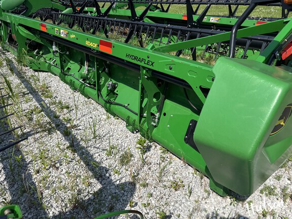 Photo of 2021 John Deere RD40F