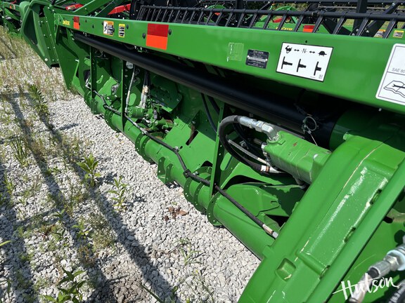 Photo of 2021 John Deere RD40F
