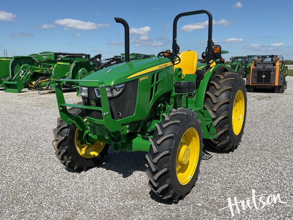 Photo of 2024 John Deere 5050E