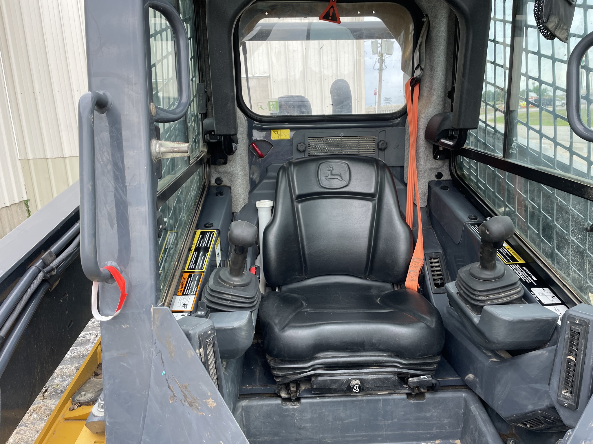  2019 John Deere 333G at Heritage Tractor in Rolla, MO