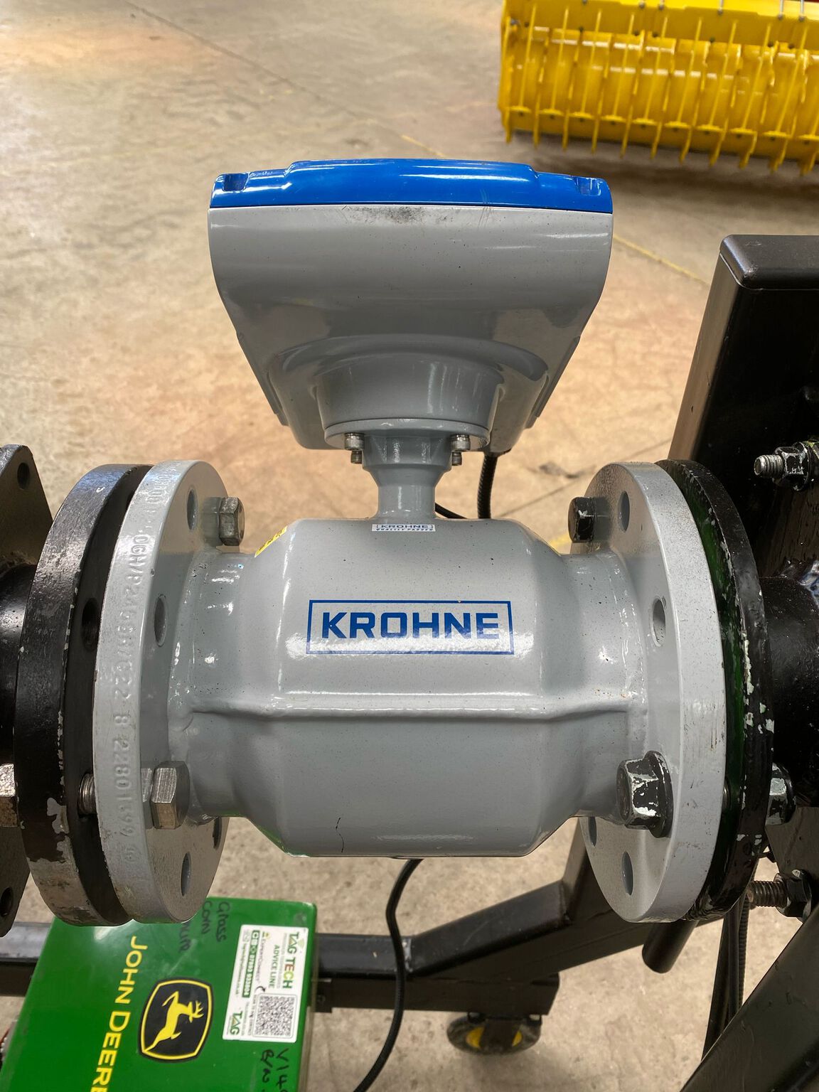 2025 John Deere FLOW METER