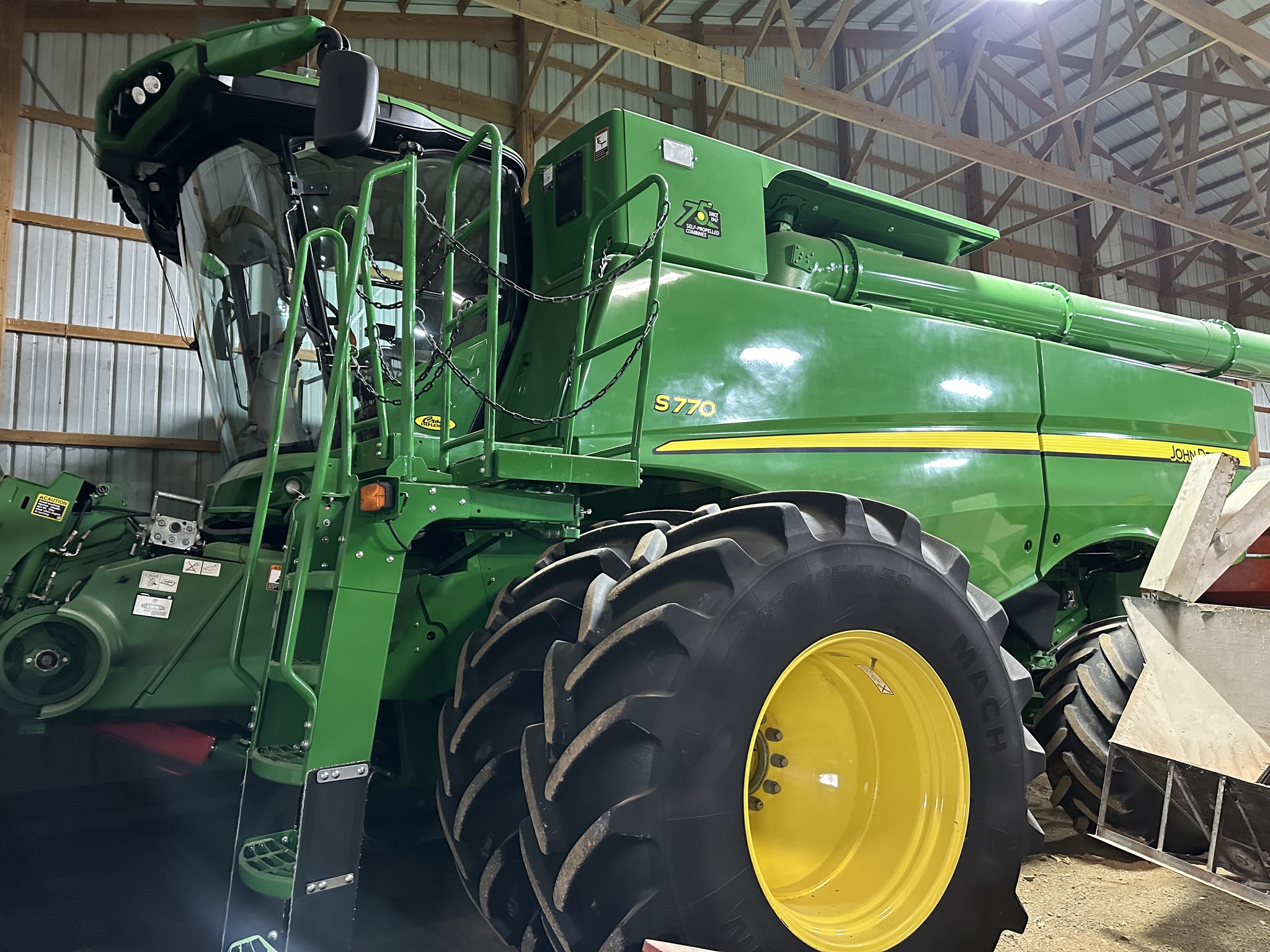  2022 John Deere S770 at Heritage Tractor in Pontiac, IL