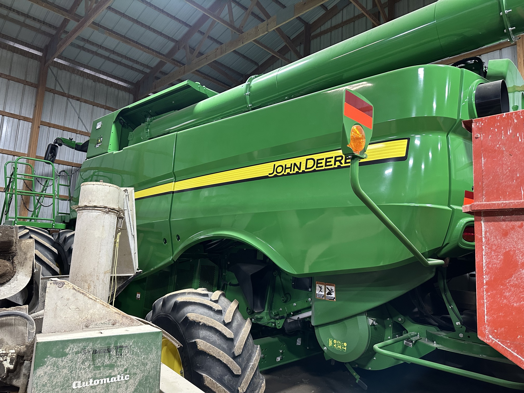  2022 John Deere S770 at Heritage Tractor in Pontiac, IL