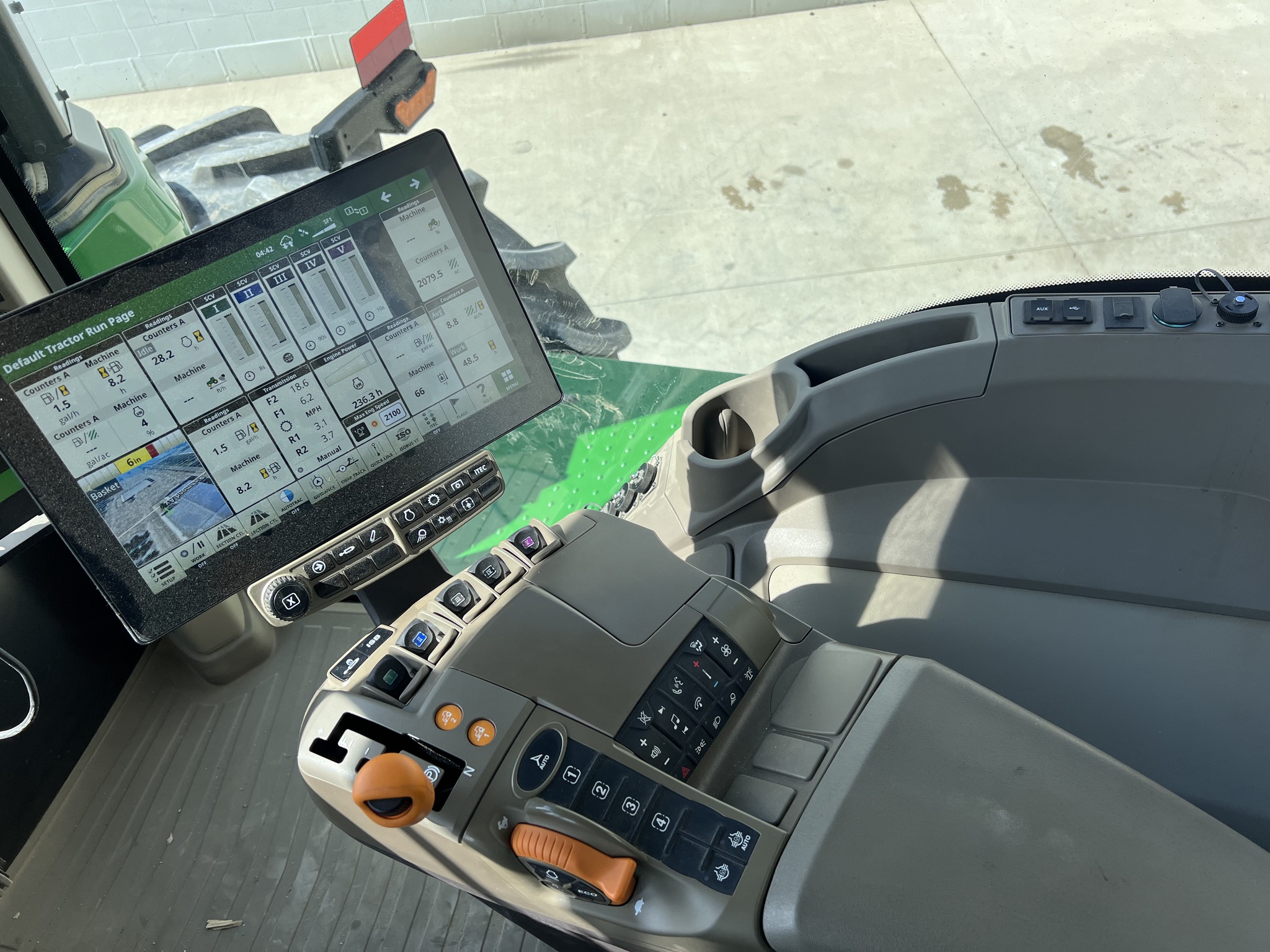 2024 John Deere 9R 590 Image 11