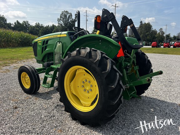 Photo of 2022 John Deere 5055E