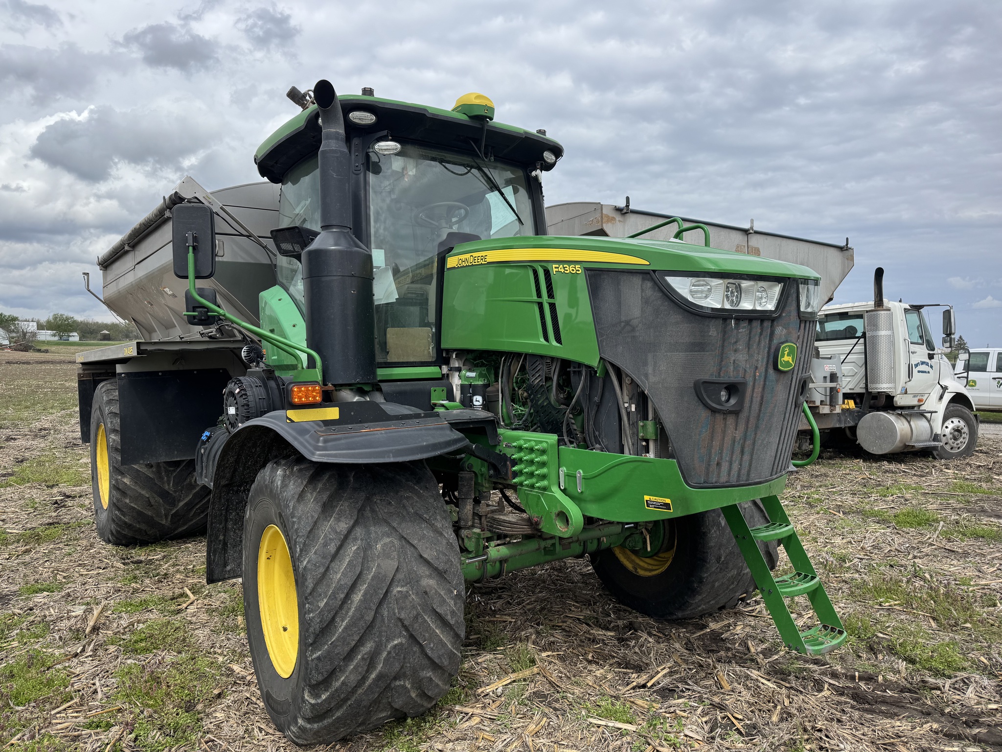 2021 John Deere F4365 Image 1