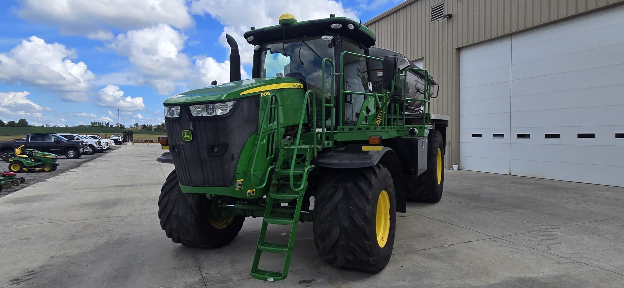 2021 John Deere F4365 Image 2