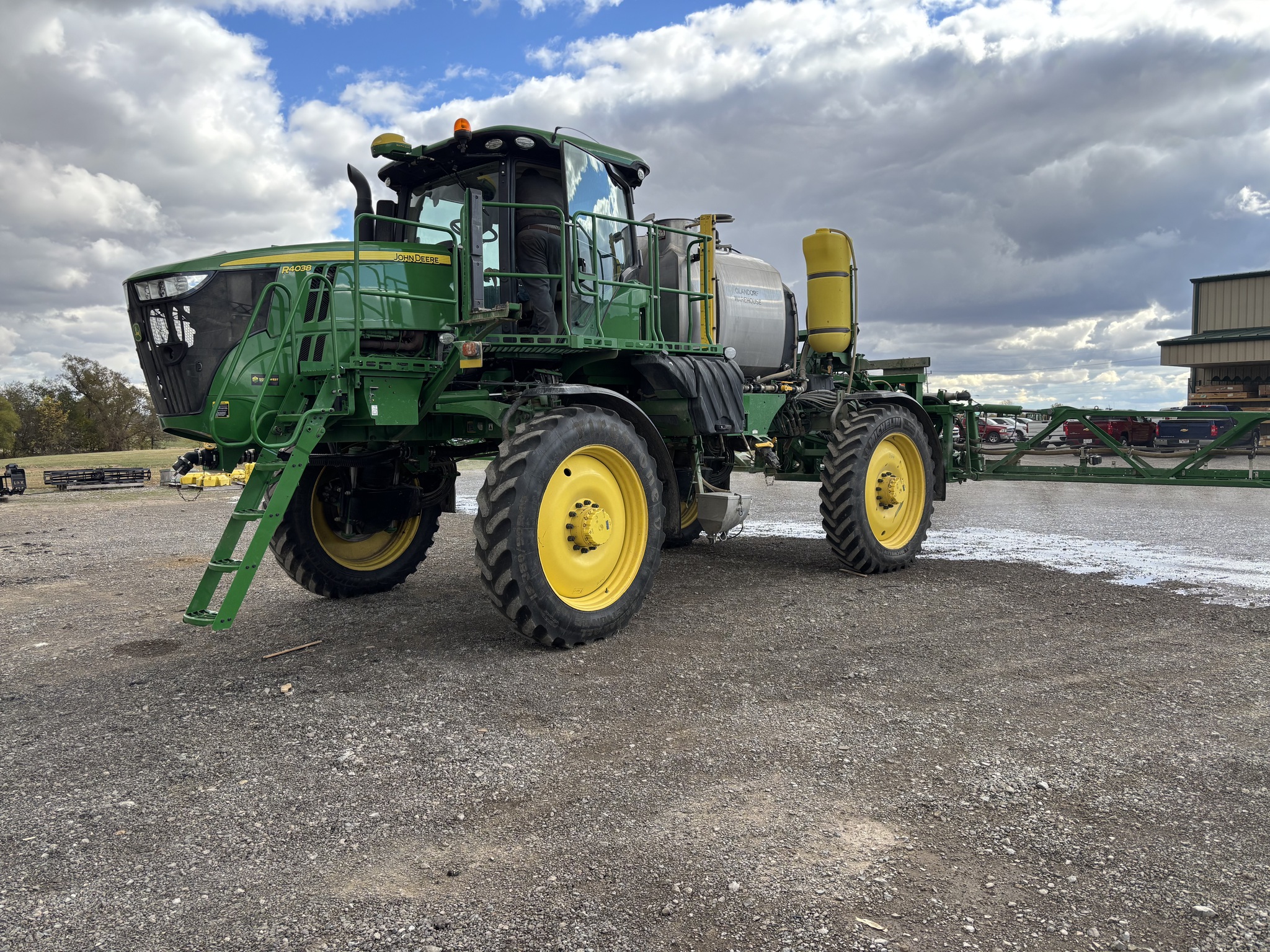 2021 John Deere R4038 Image 1
