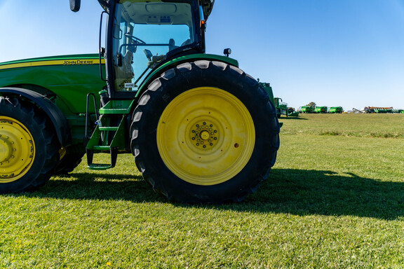 Used 2012 John Deere 8285R Row Crop Tractors at Koenig Equipment in Anna, OH - Photo11